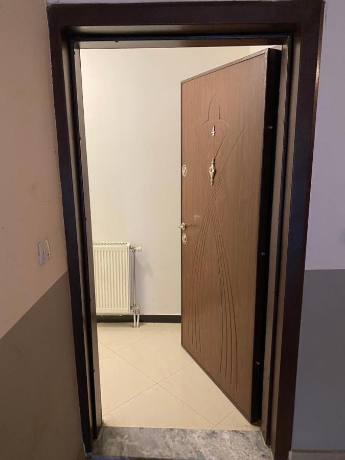 Capital Apartment Prishtina Πρίστινα Εξωτερικό φωτογραφία